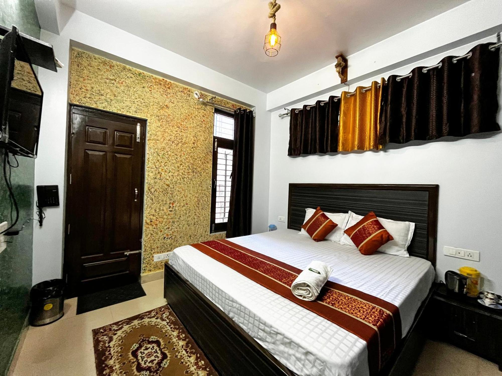 Puri'S Bnb Shimla Eksteriør bilde
