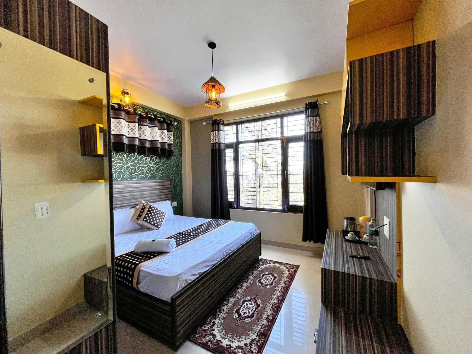 Puri'S Bnb Shimla Eksteriør bilde