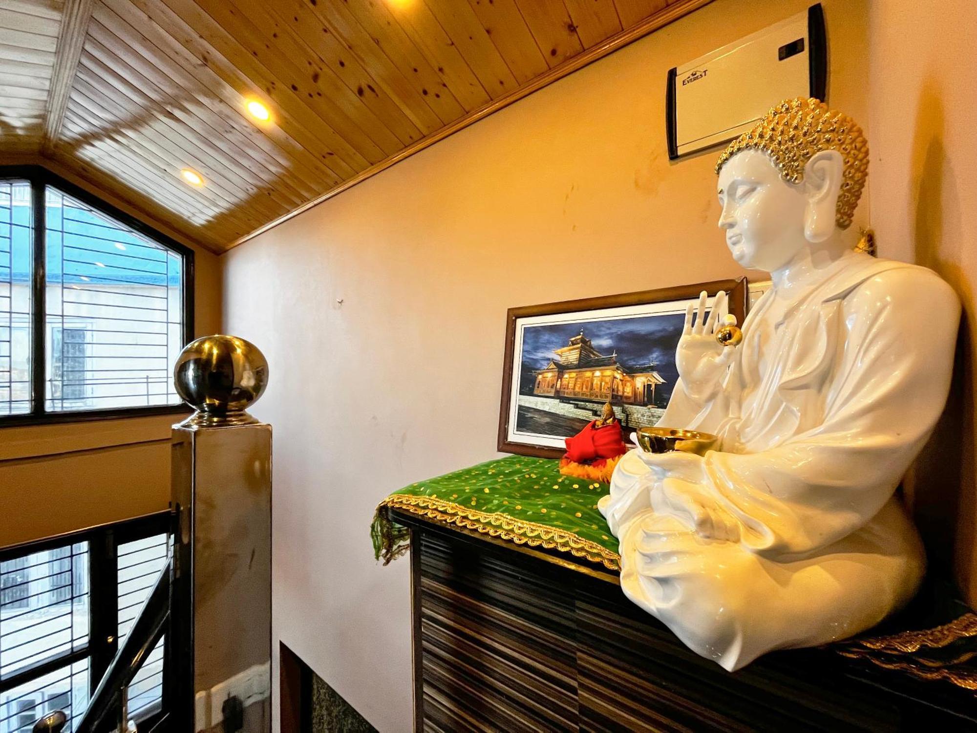 Puri'S Bnb Shimla Eksteriør bilde