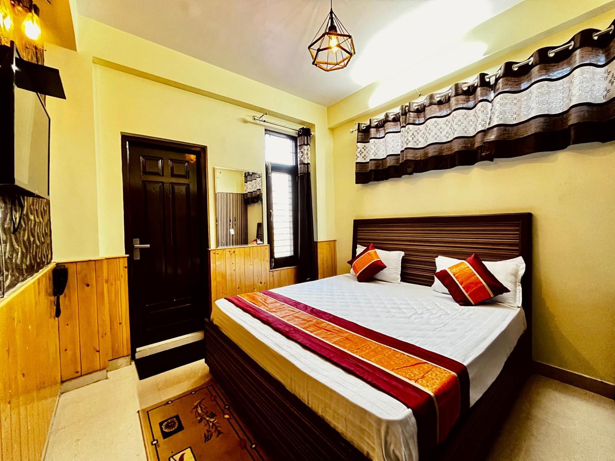 Puri'S Bnb Shimla Eksteriør bilde